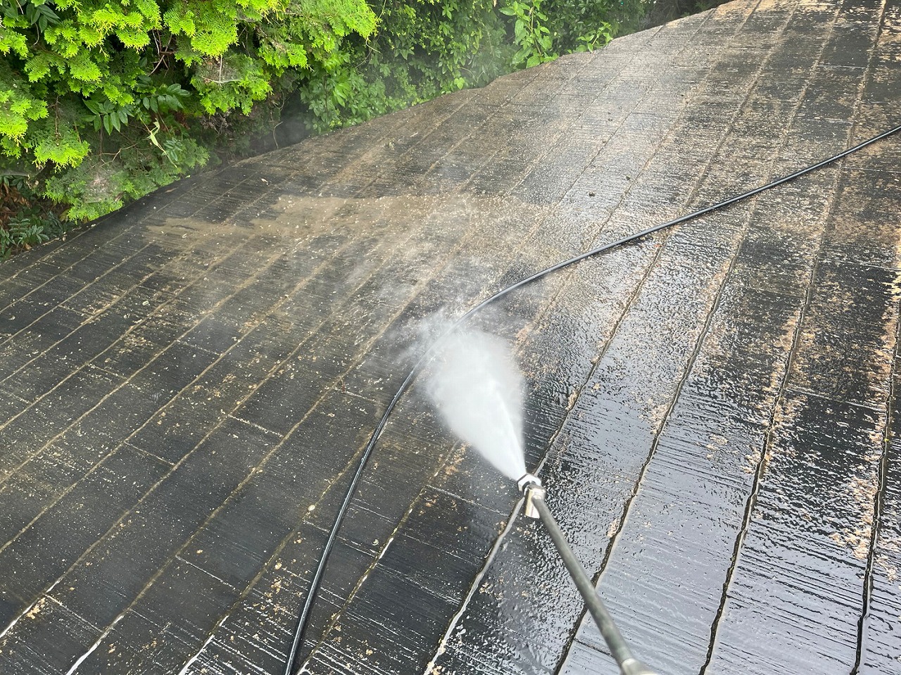 山梨市　屋根塗装　高圧洗浄